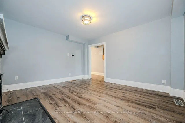 Additional image 7 of 574 Clark Ave