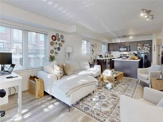 Additional image 6 of 39 Hays Blvd Unit 20