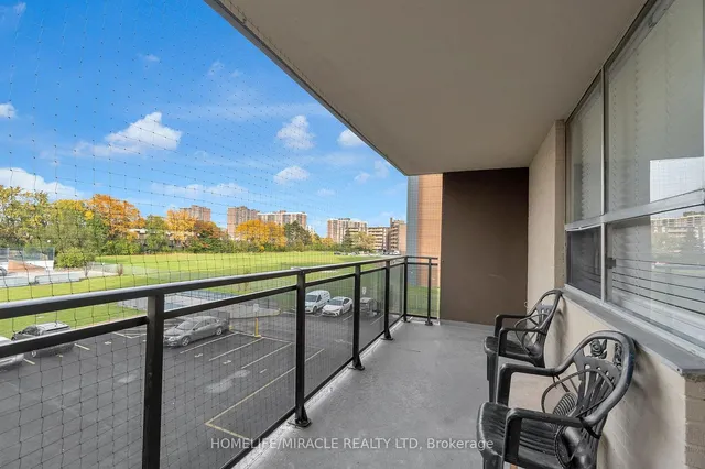 Additional image 31 of 60 Stevenson Rd Unit 302