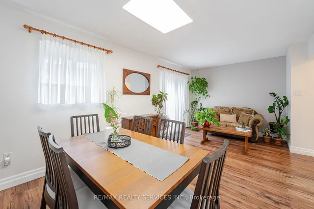 Additional image 11 of 54 Tara Park Cres