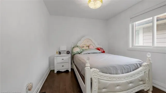 Additional image 17 of 10 Highland Trail