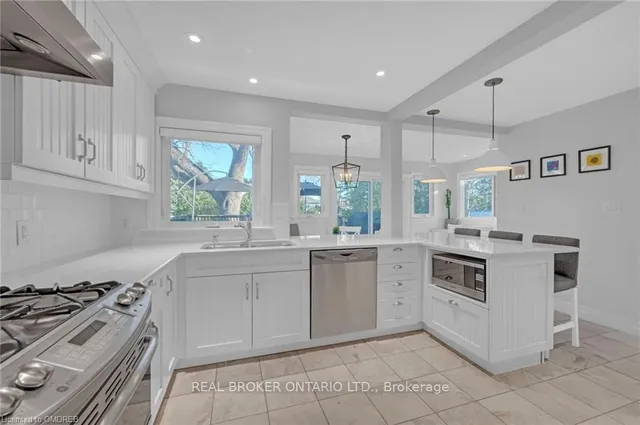 Additional image 12 of 883 Forest Glen Ave