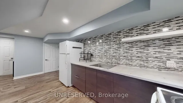 Additional image 27 of 62 Mary St