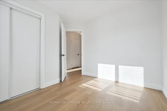 Additional image 28 of 4880 Verdi St