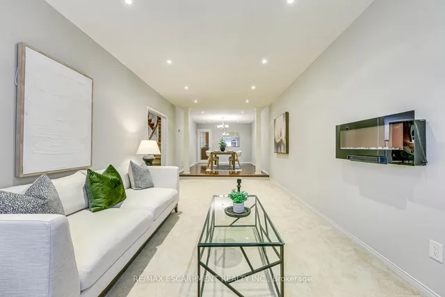 Additional image 14 of 435 March Cres