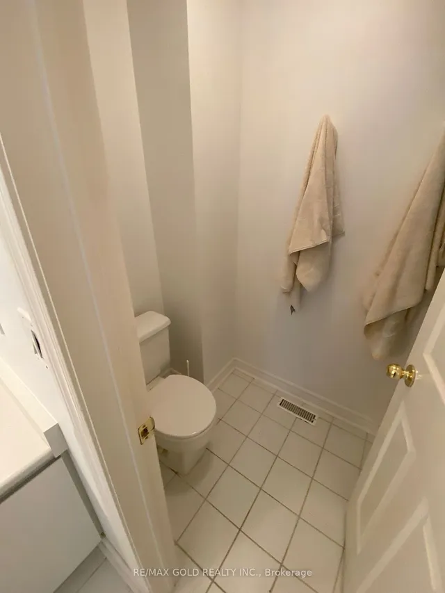 Additional image 19 of 55 Hartnell Sq Unit 28