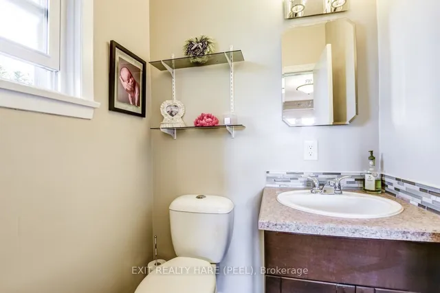 Additional image 19 of 10 Chestnut Ave