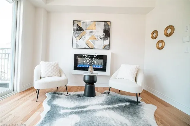 Additional image 16 of 3321 Sixth Line