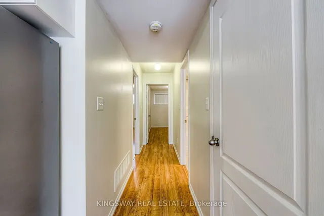 Additional image 7 of 2488 Post Rd Unit 21