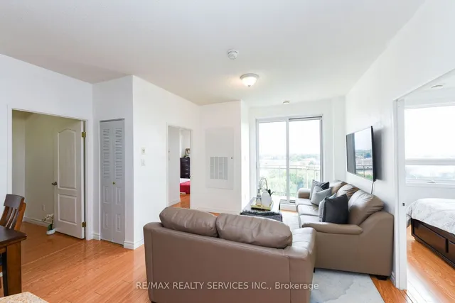 Additional image 15 of 7405 Goreway Dr Unit 716