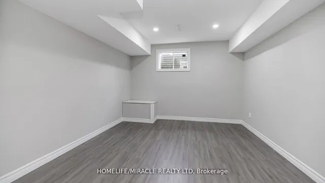 Additional image 34 of 1575 Shale Oak Mews