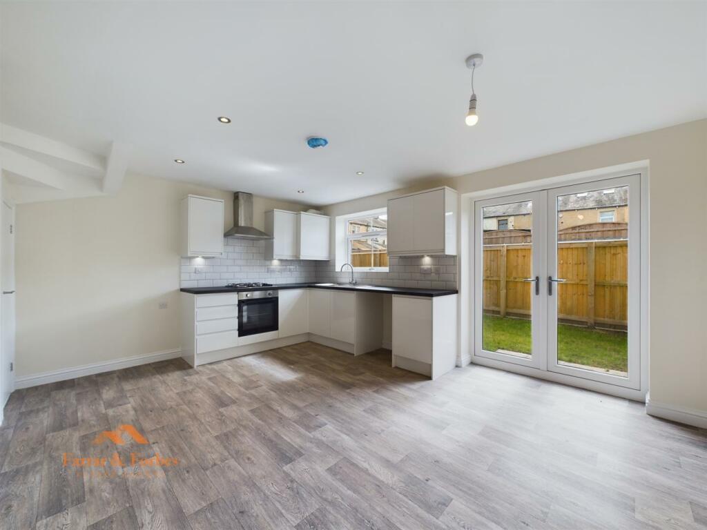 Additional image 9 of Melbourne Gardens, Burnley