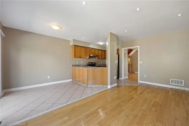 Additional image 9 of 7173 Village Walk