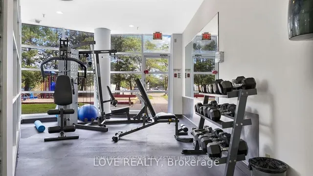 Additional image 13 of 35 Trailwood Dr Unit 713