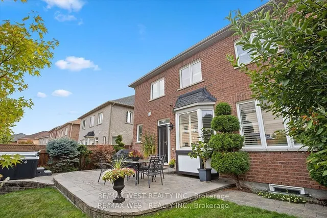 Additional image 40 of 17 Hawkridge Tr