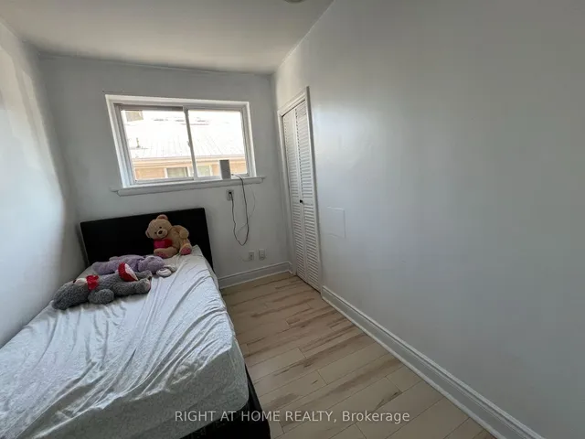 Additional image 13 of 78 Sanford Cres