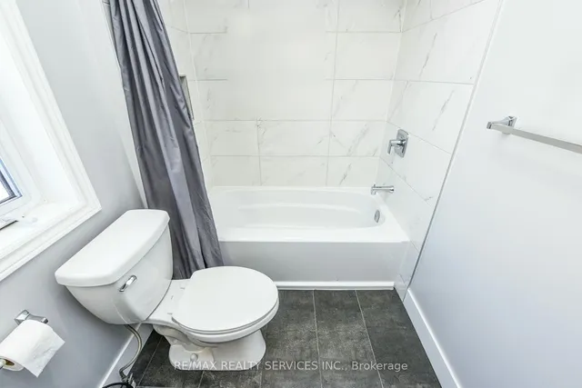 Additional image 28 of 530 Driftcurrent Dr Unit 29