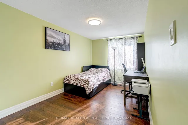 Additional image 29 of 1755 Rathburn Rd Unit 18