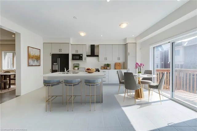 Additional image 4 of 3916 Leonardo St