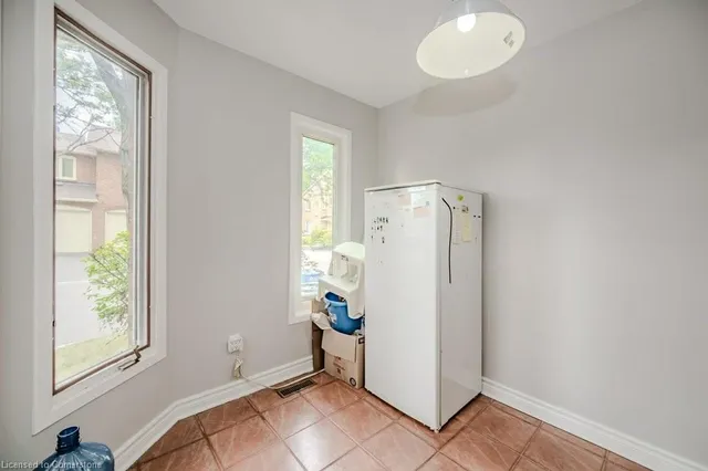 Additional image 5 of 5020 Delaware Dr Unit 38