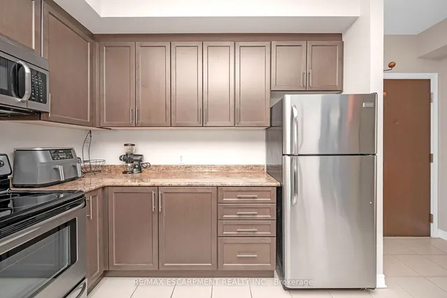 Additional image 12 of 216 Oak Park Blvd Unit 428