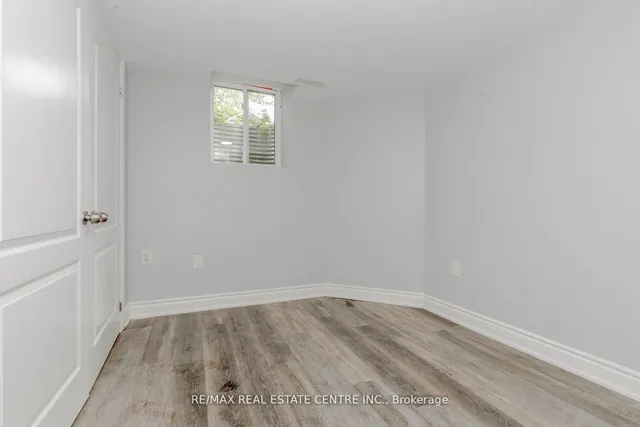 Additional image 32 of 108 Williamson Dr