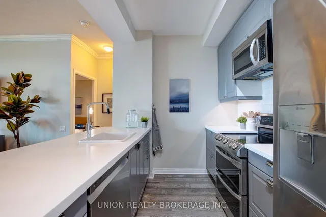 Additional image 13 of 2067 Lake shore Blvd Unit 802