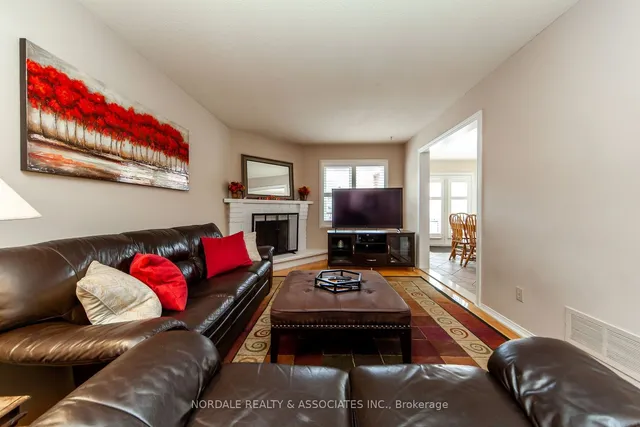 Additional image 15 of 4485 Weymouth Commons Cres