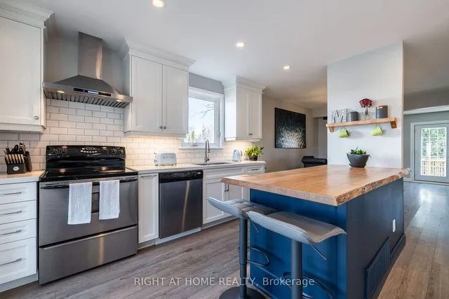 Additional image 3 of 3052 Flanagan Crt