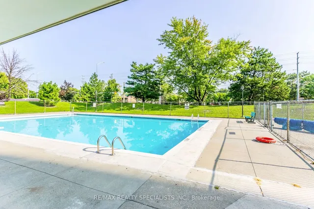 Additional image 23 of 21 KNIGHTSBRIDGE Rd Unit 1708