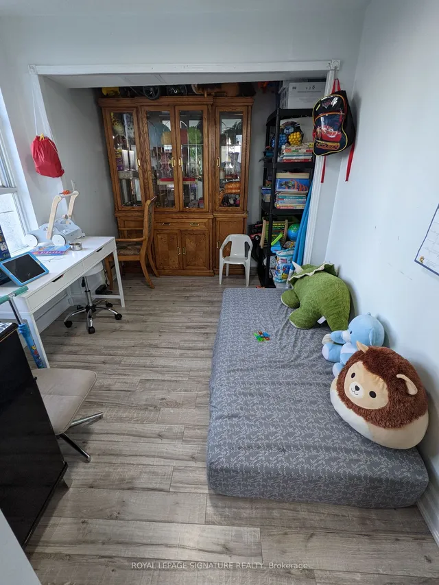 Additional image 11 of 3700 Kaneff Cres Unit 2007