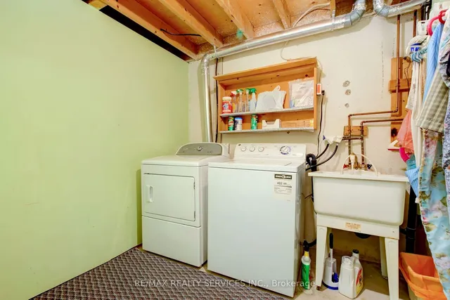 Additional image 33 of 42 Mallard Cres