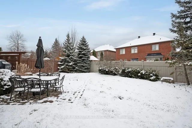 Additional image 35 of 1510 Craigleith Rd