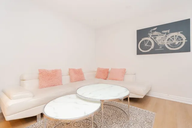 Additional image 8 of 362 Kingsbridge Garden Circ