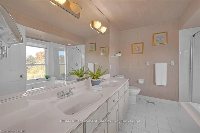 Additional image 21 of 106 FAIRWOOD Pl