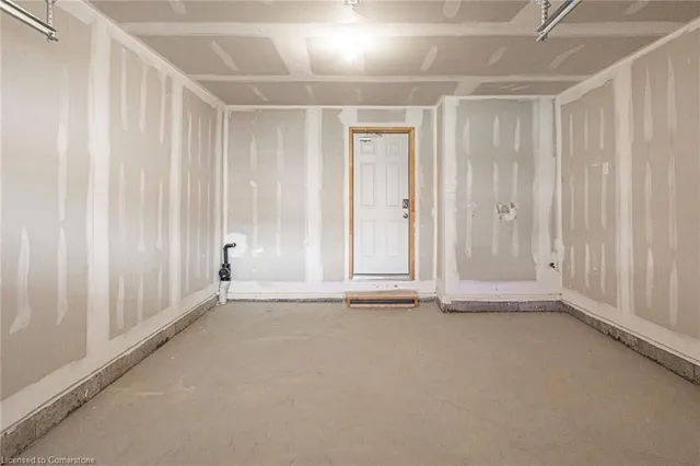 Additional image 35 of 3273 Sixth Line