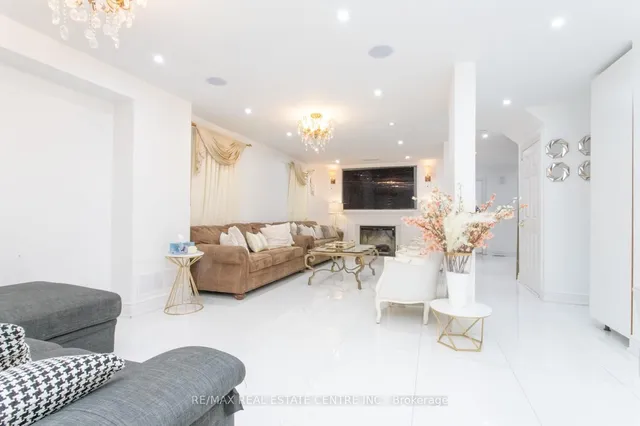 Additional image 7 of 835 Stonebridge Ave