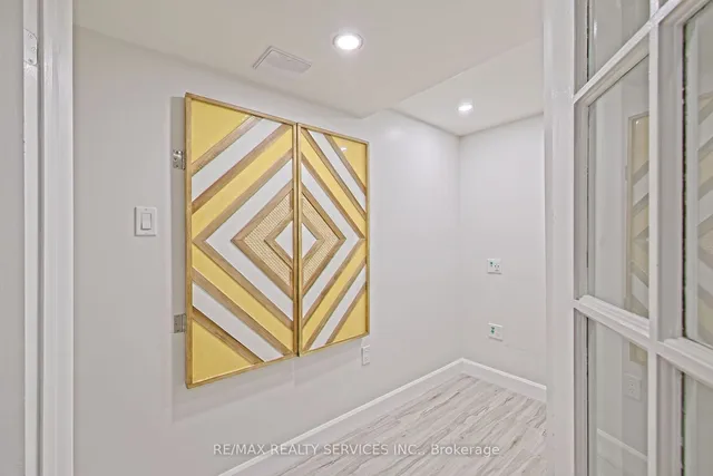 Additional image 34 of 2 Redfern St