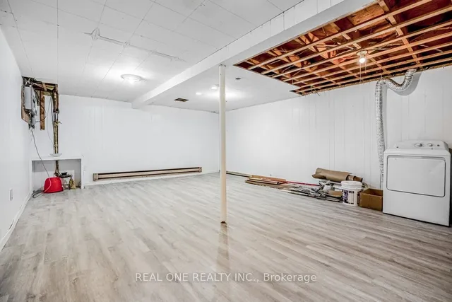 Additional image 24 of 2 Highview Tr