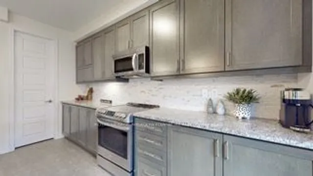 Additional image 15 of 120 Huguenot Rd