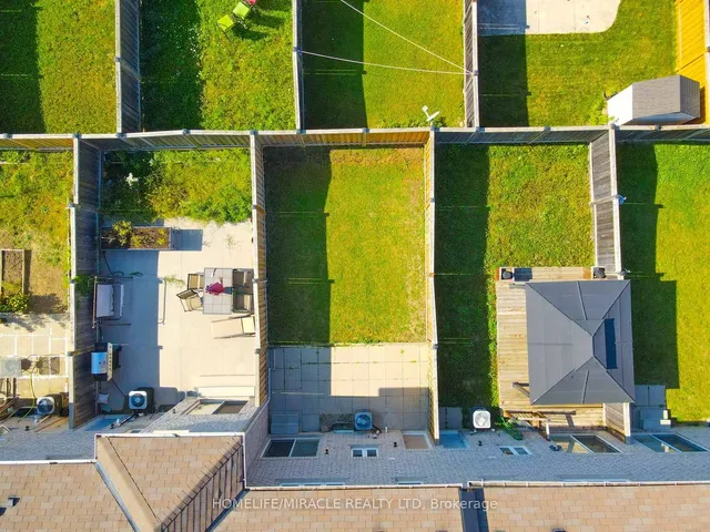 Additional image 18 of 69 Teal Crest Circ