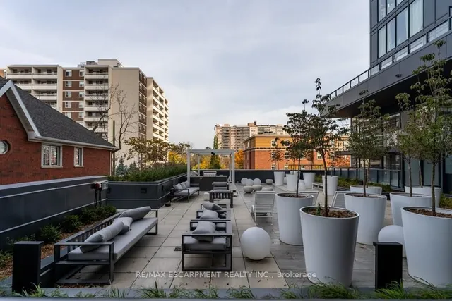 Additional image 12 of 370 MARTHA St Unit 210