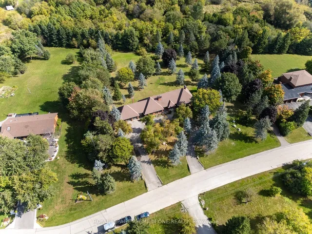 Additional image 35 of 8 Beamish Crt