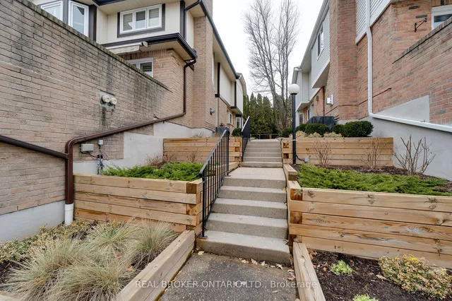 Additional image 2 of 1501 Upper Middle Rd Unit 3