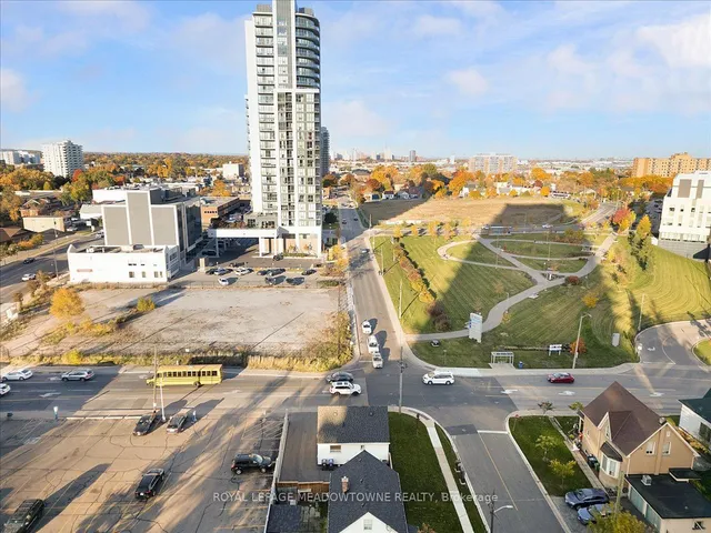 Additional image 30 of 15 Centre St