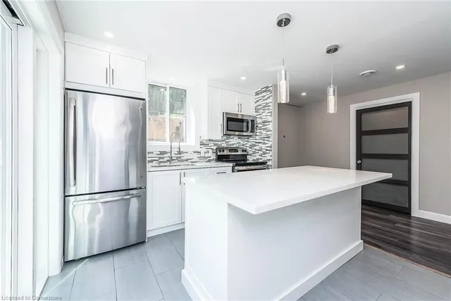 Additional image 36 of 8949 Mississauga Road