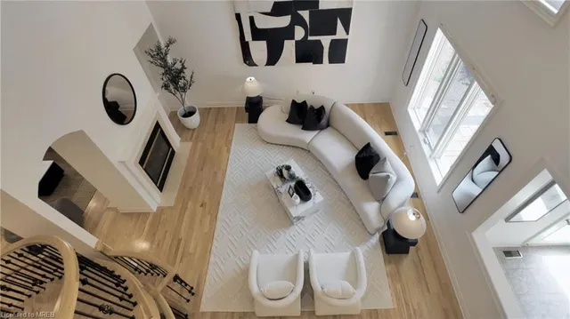 Additional image 9 of 2238 Lyndhurst Dr