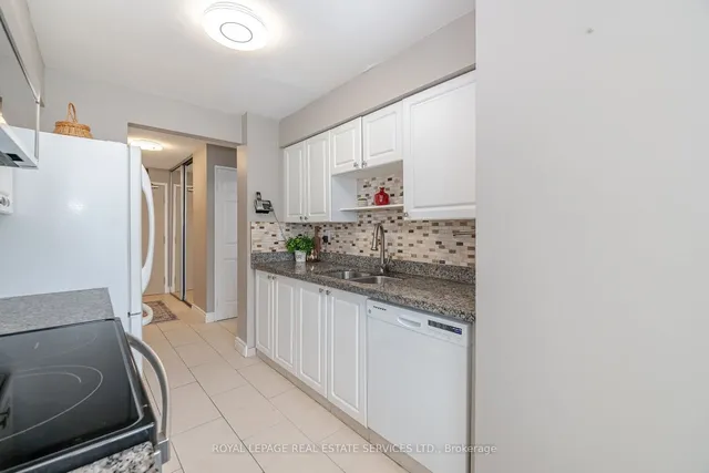 Additional image 9 of 700 Constellation Dr Unit 102