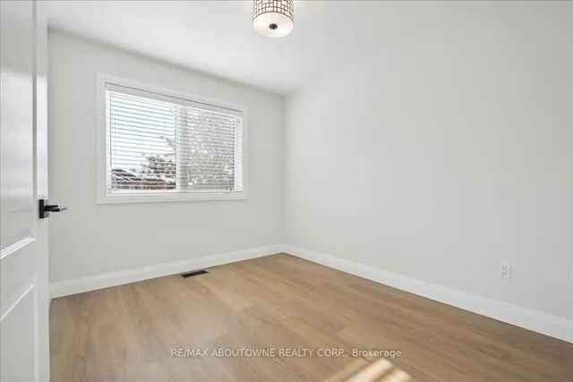 Additional image 24 of 4880 Verdi St