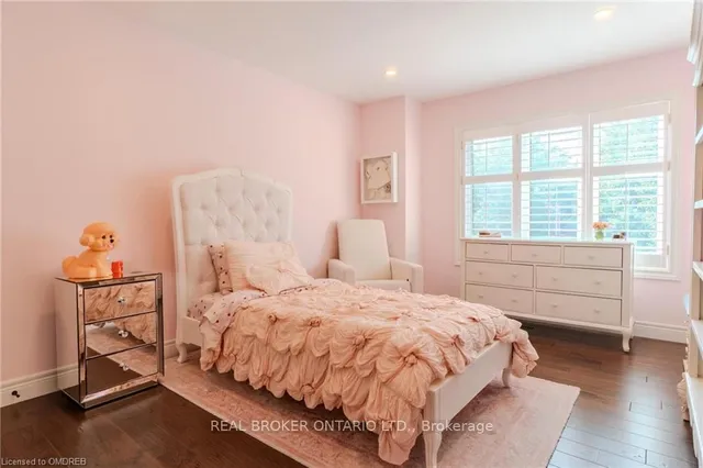 Additional image 22 of 1621 Bayshire Dr